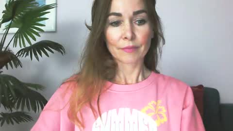 Snapshot of delilah_sweet chatting on June 2026 02:58:01 PM delilah_sweet online show from June 2026 02:58:01 PM