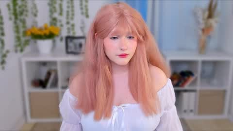 Delilah or Laila online show from April 2026 09:56:01 PM