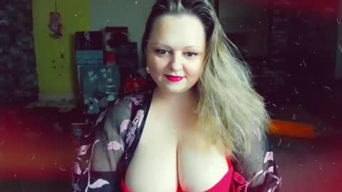 Snapshot of delinnia chatting on January 2025 05:42:02 PM Margo online show from January 2025 05:42:02 PM