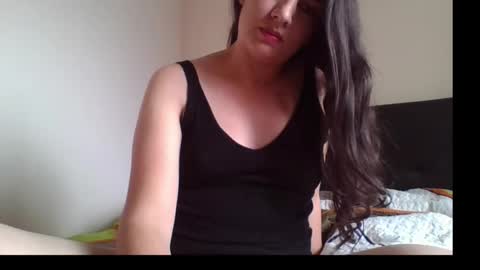 Snapshot of della_helena chatting on October 2025 05:44:01 PM Della Helena online show from October 2025 05:44:01 PM