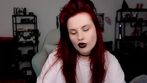 Snapshot of dellacrush_ chatting on May 2026 06:14:02 PM dellacrush_ online show from May 2026 06:14:02 PM