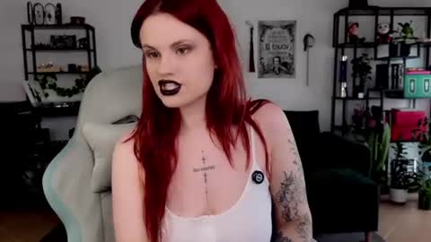 Snapshot of dellacrush_ chatting on July 2026 11:02:02 AM dellacrush_ online show from July 2026 11:02:02 AM