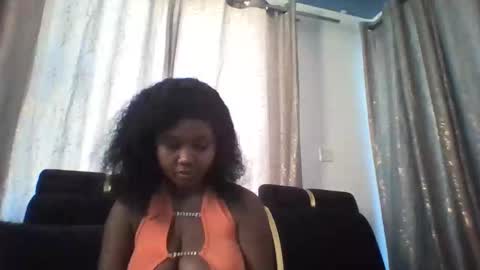 dellarine517299 online show from January 2026 09:03:02 AM