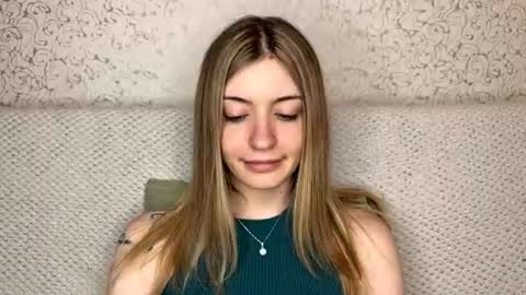 Snapshot of dellisifuentes chatting on July 2026 10:31:02 AM Sia online show from July 2026 10:31:02 AM