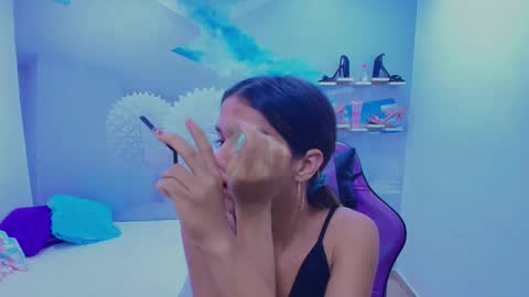 DEMI online show from November 2025 11:32:02 AM