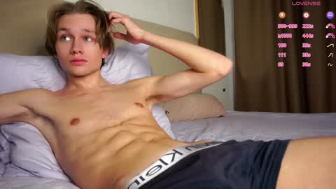 Dave19  online show from January 2025 09:51:02 AM