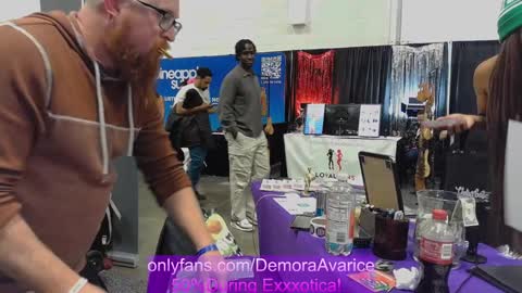 Snapshot of demora_avarice chatting on December 2024 01:35:01 AM demora_avarice online show from December 2024 01:35:01 AM