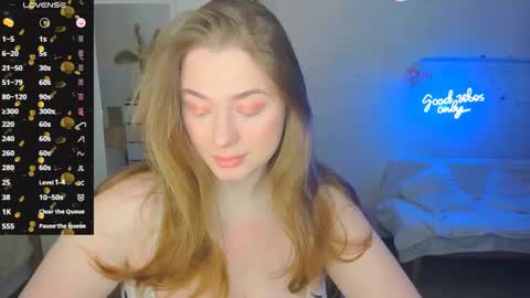 Snapshot of demure_soul chatting on January 2025 09:08:02 PM Sophie online show from January 2025 09:08:02 PM