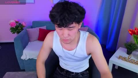 denishunter online show from November 2025 02:33:01 PM