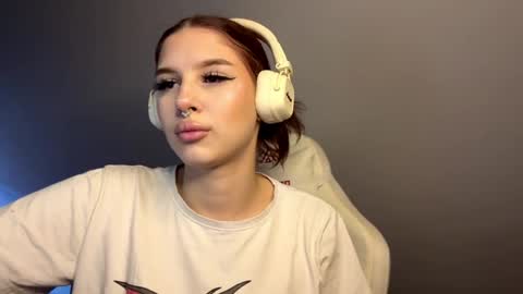 Sandra online show from April 2026 09:01:02 AM