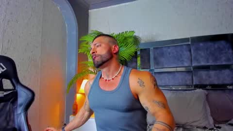 dennis_cox_ online show from February 2025 12:09:02 PM