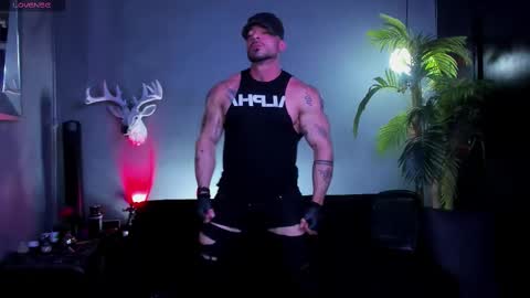 dennis_cox_ online show from February 2026 04:37:02 PM