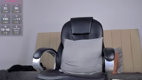 dennis munera online show from March 2026 04:18:01 PM