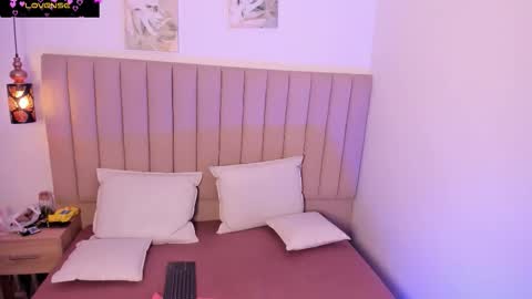 Denisse  online show from February 2026 07:58:02 PM