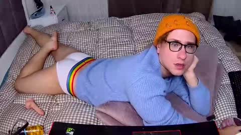 Dennis online show from February 2026 06:06:01 PM