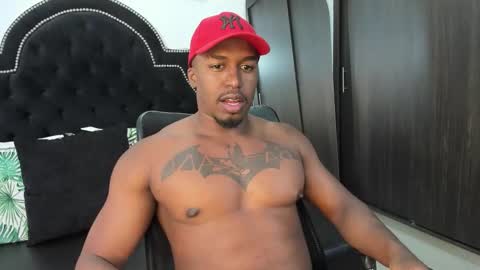 Snapshot of denzelrios chatting on November 2025 09:57:02 PM denzelrios online show from November 2025 09:57:02 PM