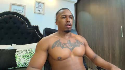 Snapshot of denzelrios chatting on December 2025 09:00:01 PM denzelrios online show from December 2025 09:00:01 PM