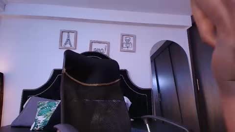 Snapshot of denzelrios chatting on January 2026 08:56:01 PM denzelrios online show from January 2026 08:56:01 PM