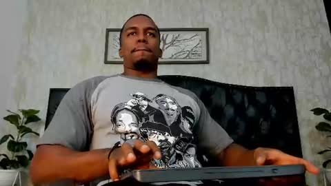 Snapshot of denzelrios chatting on June 2026 03:49:01 AM denzelrios online show from June 2026 03:49:01 AM
