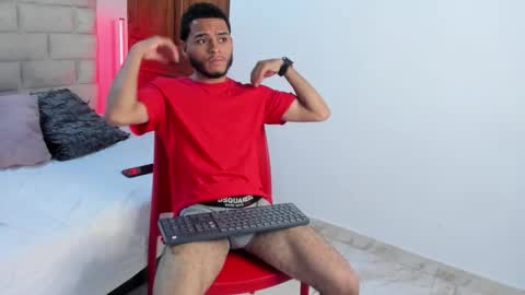Snapshot of denzelvelez chatting on January 2026 03:10:01 AM David online show from January 2026 03:10:01 AM