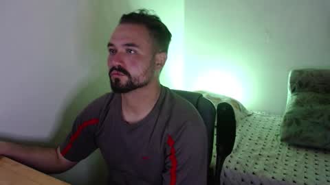 Snapshot of dereck_mills3 chatting on March 2026 04:29:01 AM Dereck Mills3 online show from March 2026 04:29:01 AM