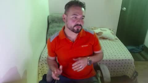 Snapshot of dereck_mills3 chatting on March 2026 01:10:02 AM Dereck Mills3 online show from March 2026 01:10:02 AM