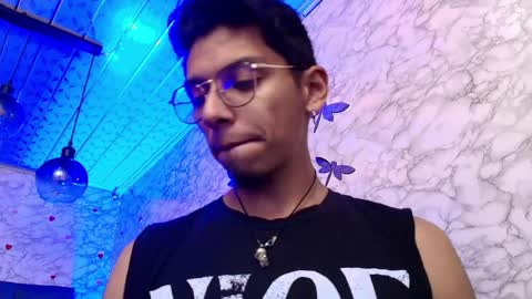 Dereck online show from April 2026 10:42:02 AM