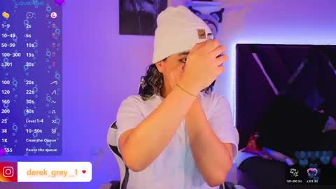 Snapshot of derek_greyy_ chatting on April 2026 08:25:02 PM derek grey online show from April 2026 08:25:02 PM