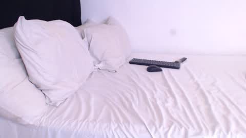 Derek online show from December 2024 05:33:01 PM