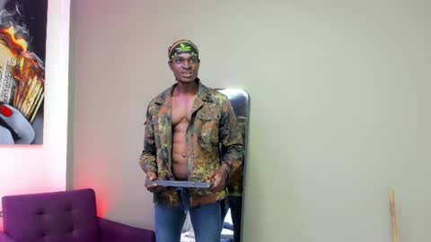 Snapshot of derek_raser chatting on July 2026 09:19:01 PM Terry Zyzz online show from July 2026 09:19:01 PM