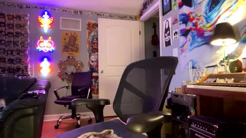 derekdings online show from September 2025 05:27:02 PM