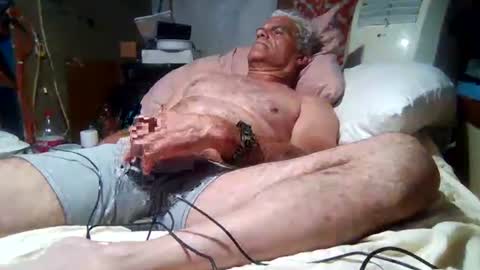 Snapshot of derick1961 chatting on May 2026 08:21:02 AM derick1961 online show from May 2026 08:21:02 AM