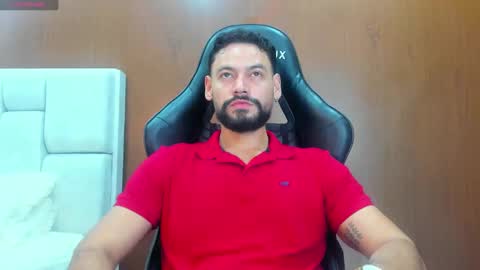 DerryBigger CM online show from November 2025 07:03:01 PM