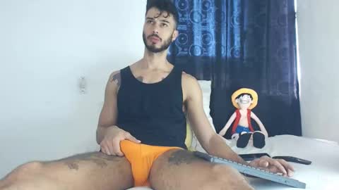 Snapshot of derrymaster chatting on December 2024 02:47:02 PM JhimyMaster online show from December 2024 02:47:02 PM