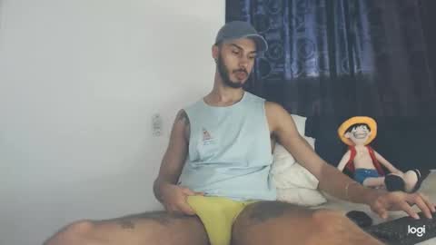 Snapshot of derrymaster chatting on January 2025 04:18:01 PM JhimyMaster online show from January 2025 04:18:01 PM