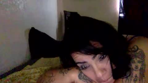 desert beauty420 online show from April 2026 04:28:02 PM