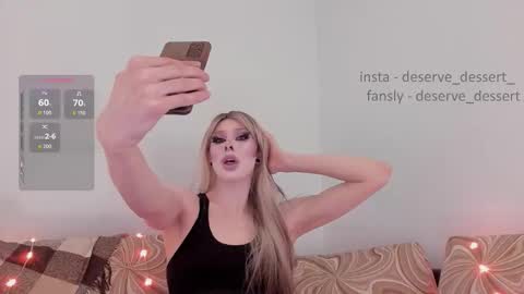 Domi  online show from November 2025 08:08:02 PM