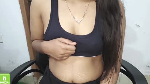 Snapshot of desicoupleshow chatting on February 2025 03:59:01 AM Eva and Adam online show from February 2025 03:59:01 AM