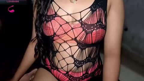 Snapshot of desicoupleshow chatting on October 2025 07:37:01 PM Eva and Adam online show from October 2025 07:37:01 PM