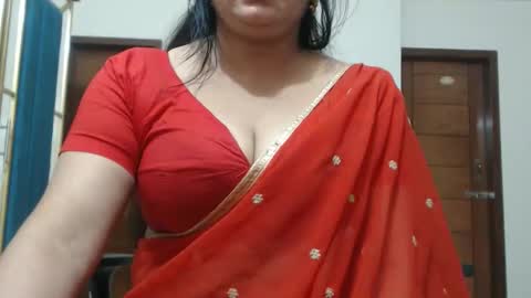 Snapshot of desimaisa130 chatting on May 2026 05:20:02 PM Maisa online show from May 2026 05:20:02 PM
