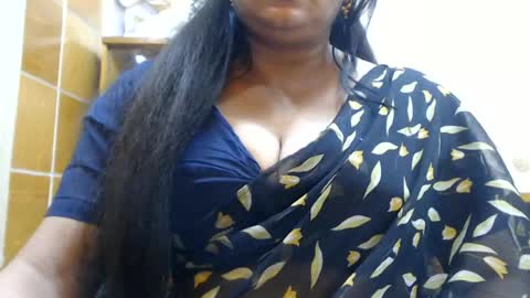 Snapshot of desimaisa130 chatting on June 2026 05:22:02 PM Maisa online show from June 2026 05:22:02 PM