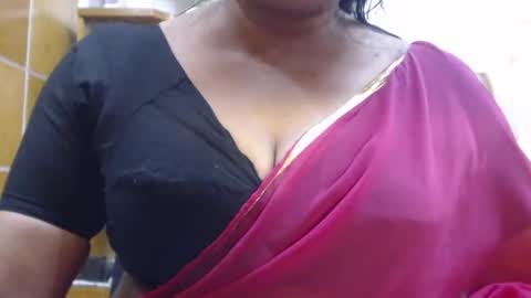 Snapshot of desimaisa130 chatting on June 2026 04:52:01 PM Maisa online show from June 2026 04:52:01 PM