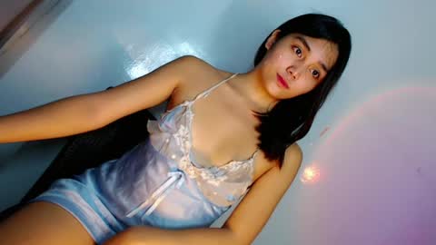Snapshot of desirable_rica chatting on April 2026 07:02:02 AM desirable_rica online show from April 2026 07:02:02 AM