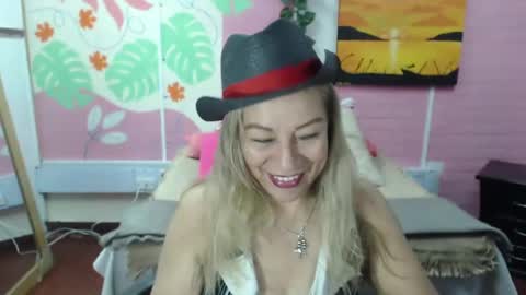 VALERIA online show from January 2025 04:23:01 PM