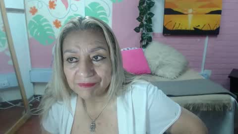 VALERIA online show from April 2026 05:41:02 PM