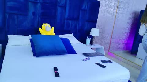 Sara Desire online show from February 2026 11:37:02 AM