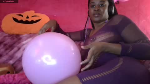 desireeafterdark online show from February 2025 10:40:01 AM