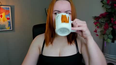 LAYLA online show from March 2026 07:23:01 AM