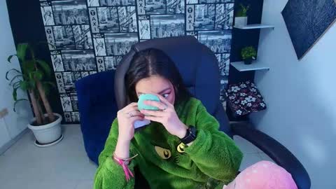 Desiring Angel online show from December 2025 12:31:02 PM