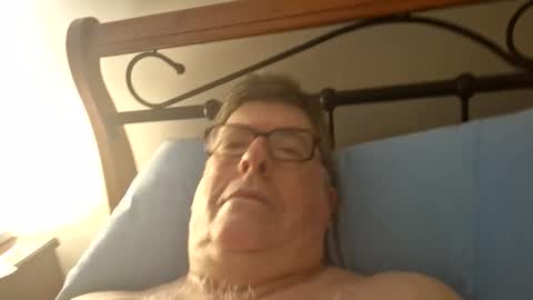 Snapshot of desmon1958 chatting on March 2026 06:43:01 PM Desmon1958 online show from March 2026 06:43:01 PM